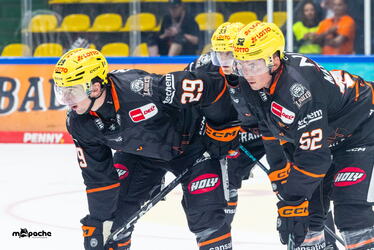 Vorbereitung - Löwen Frankfurt - ERC Ingolstadt - 12.9.26 - 077